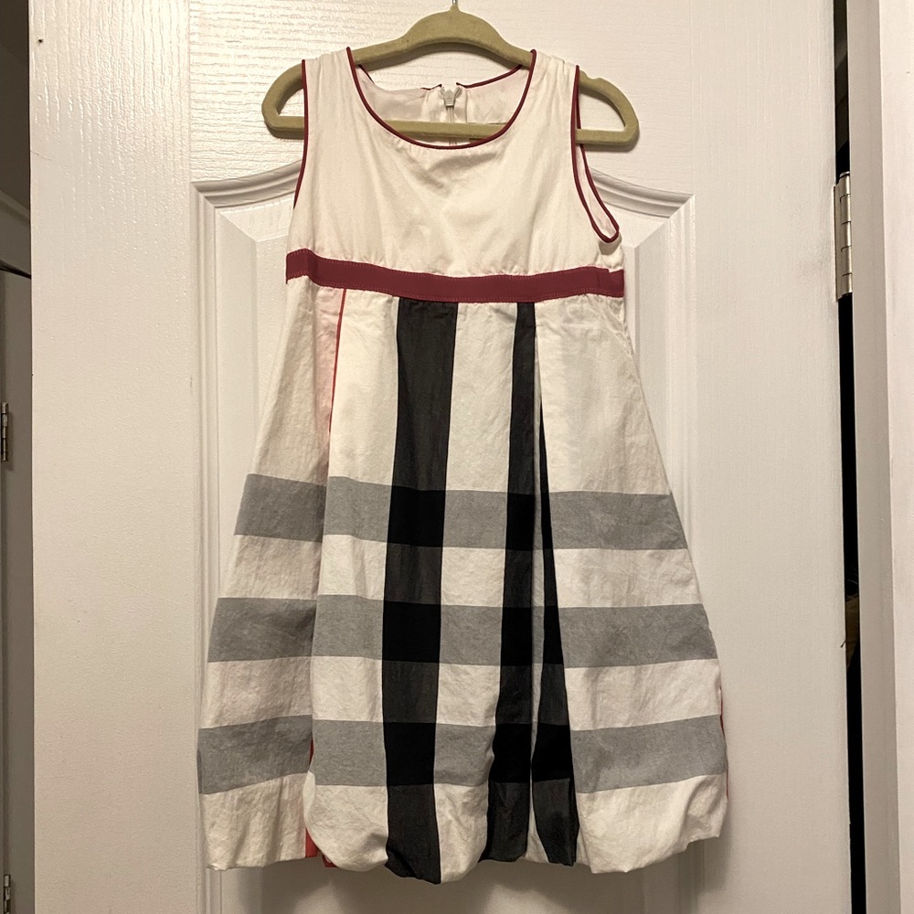 Authentic Girl’s Burberry Dress 4Y.